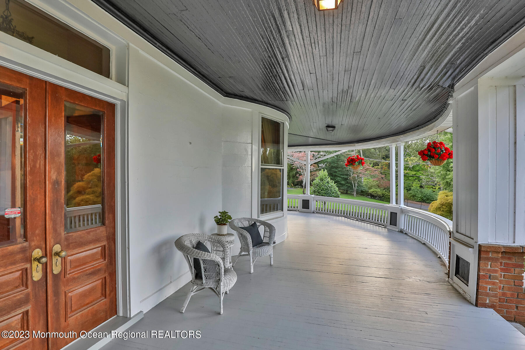 1 Serpentine Drive