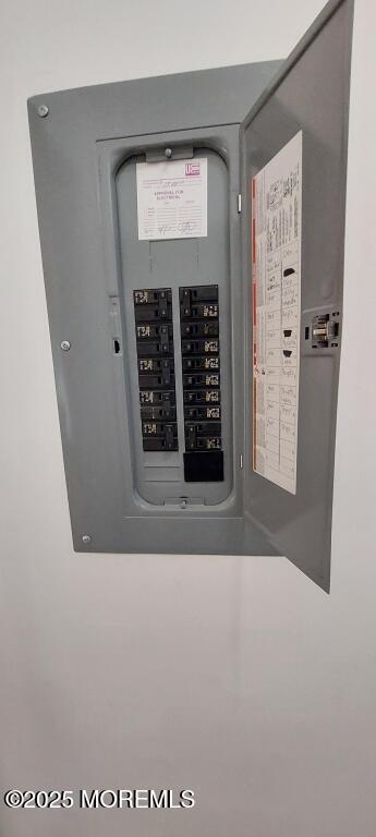 9 Pine Cluster Circle, A