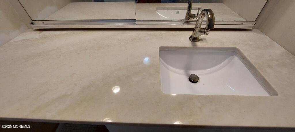 9 Pine Cluster Circle, A