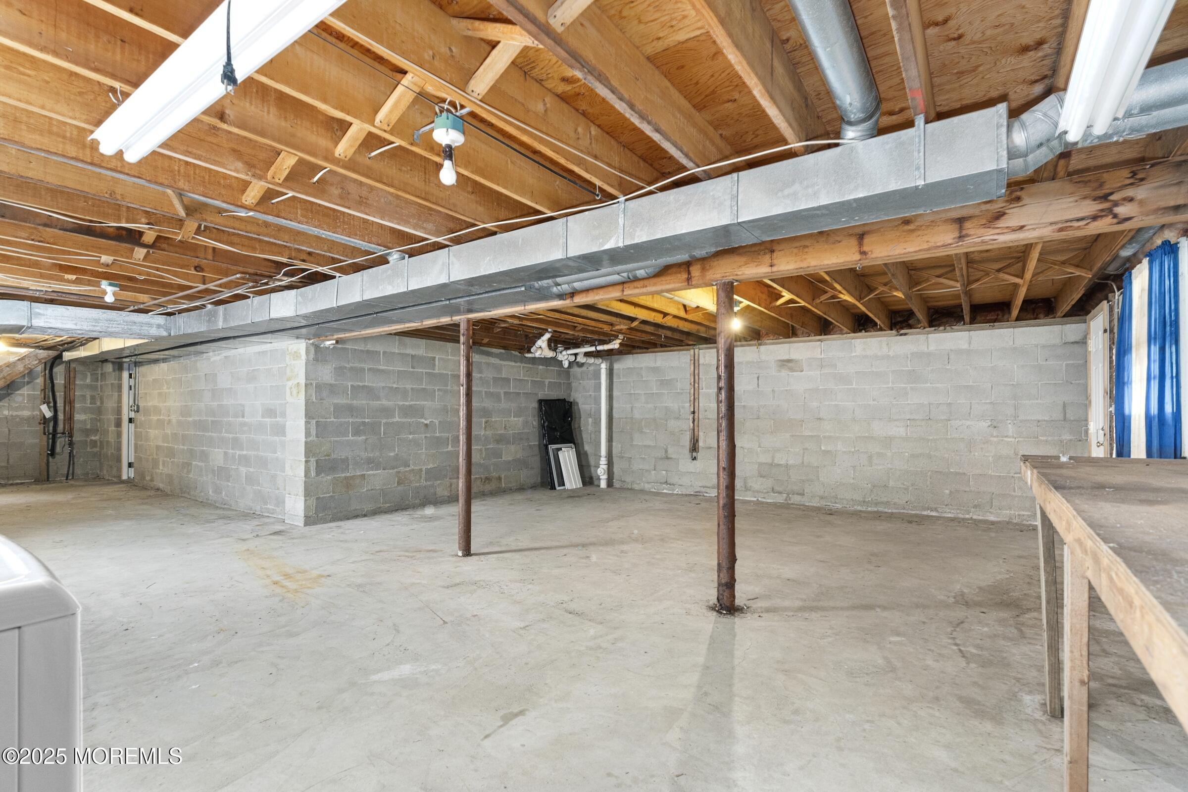 22 Shrewsbury Avenue