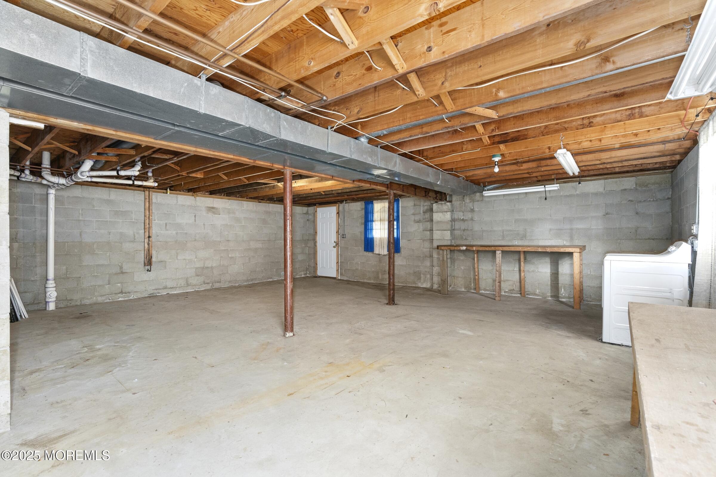 22 Shrewsbury Avenue