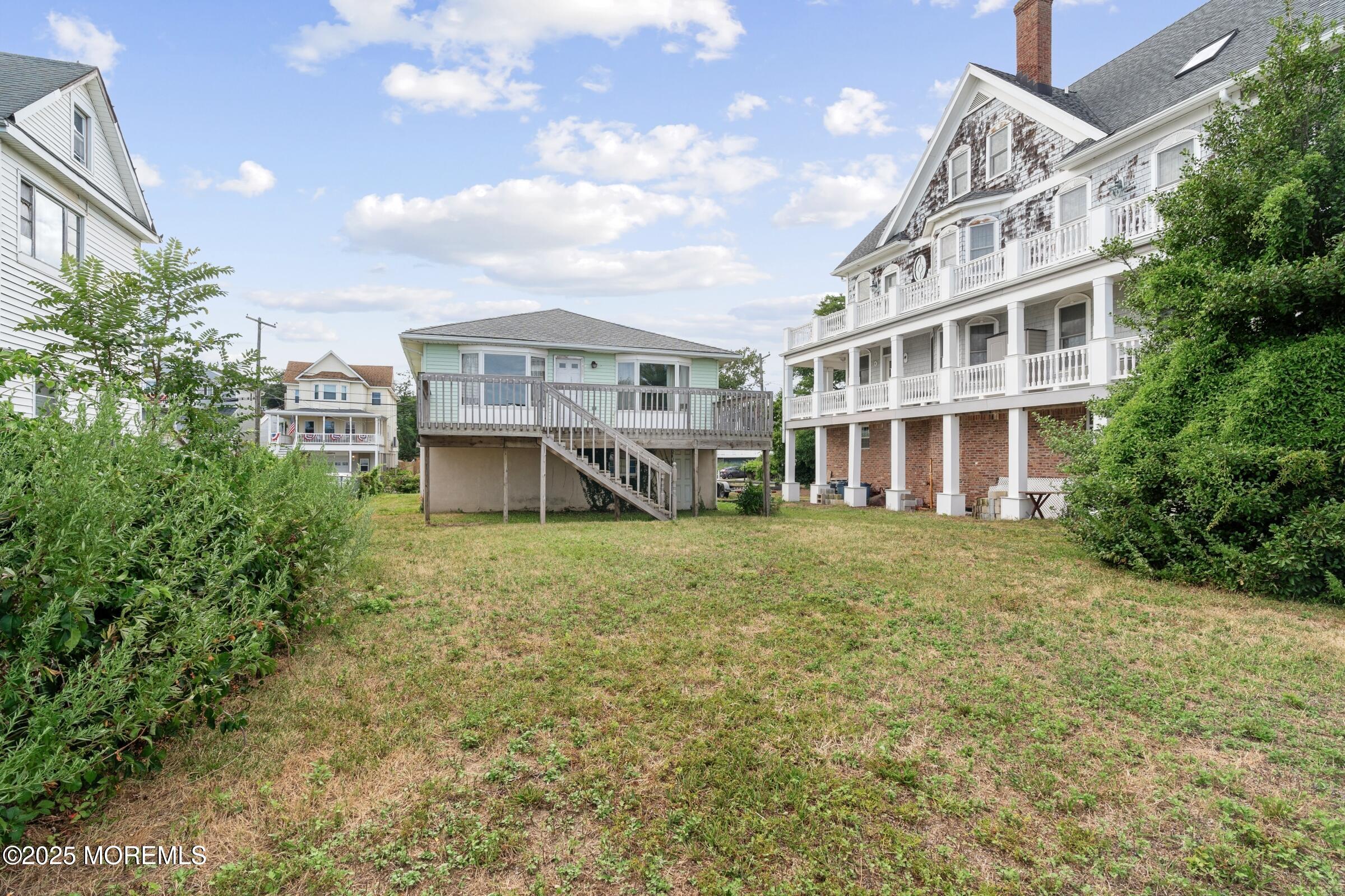 22 Shrewsbury Avenue