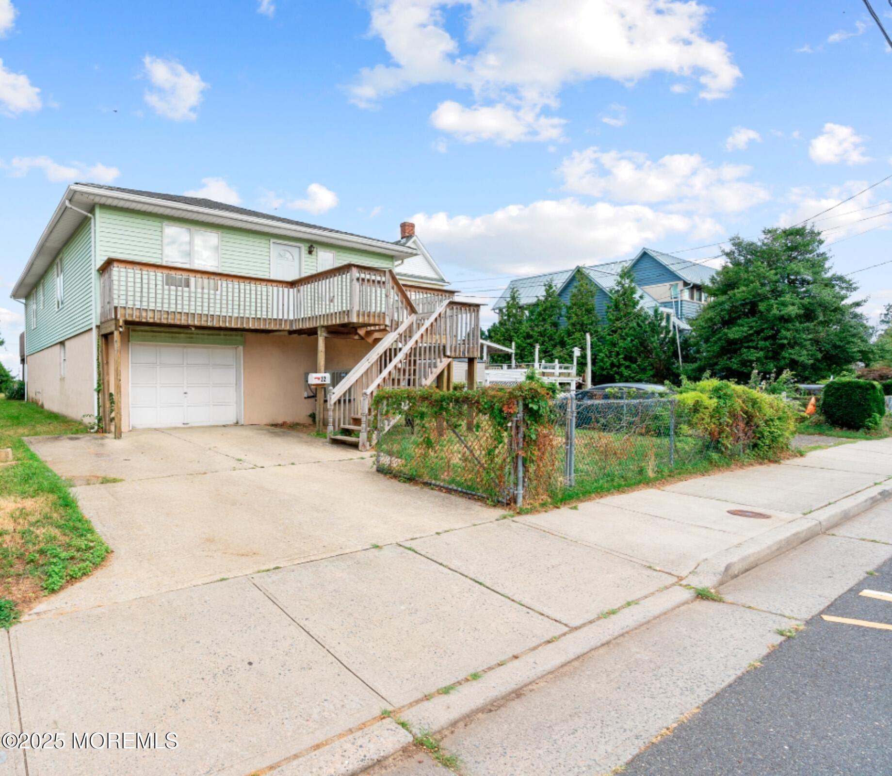 22 Shrewsbury Avenue