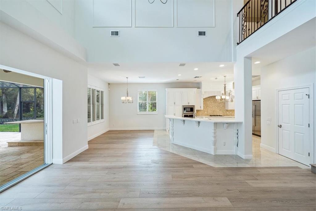 5574 Dogwood WAY