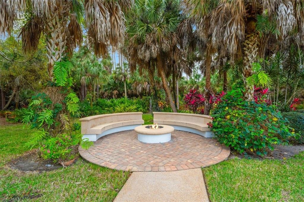 5574 Dogwood WAY