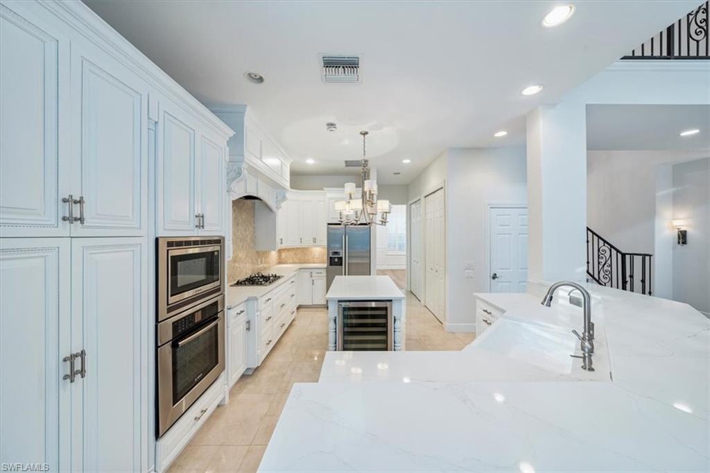 5574 Dogwood WAY