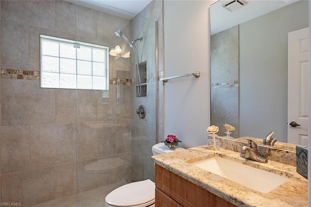 250 Fox Den CIR