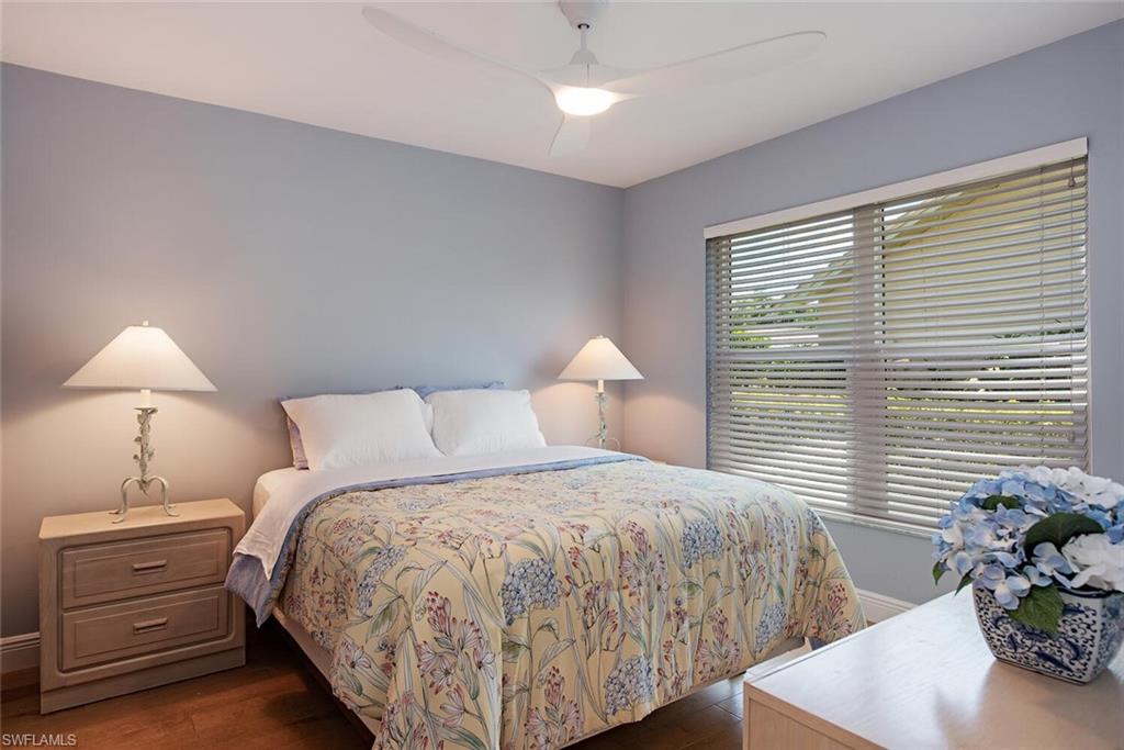 250 Fox Den CIR