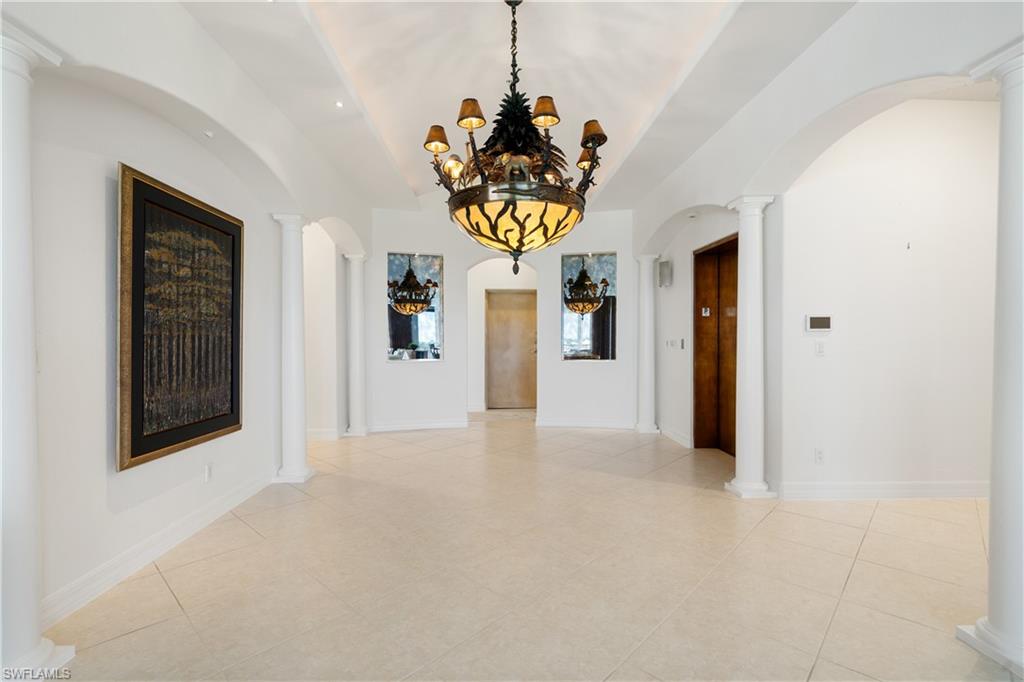 1610 Star Point LN # 204 Unit: 2-204