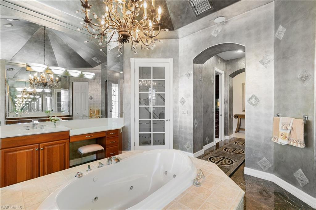 1610 Star Point LN # 204 Unit: 2-204