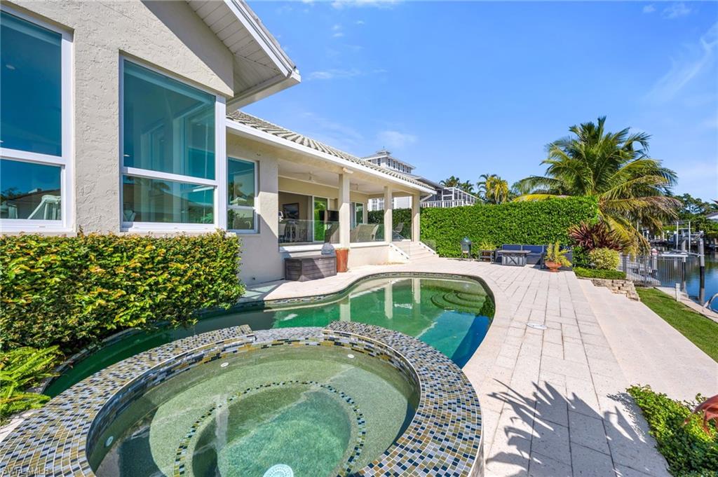 1923 SNOOK DR
