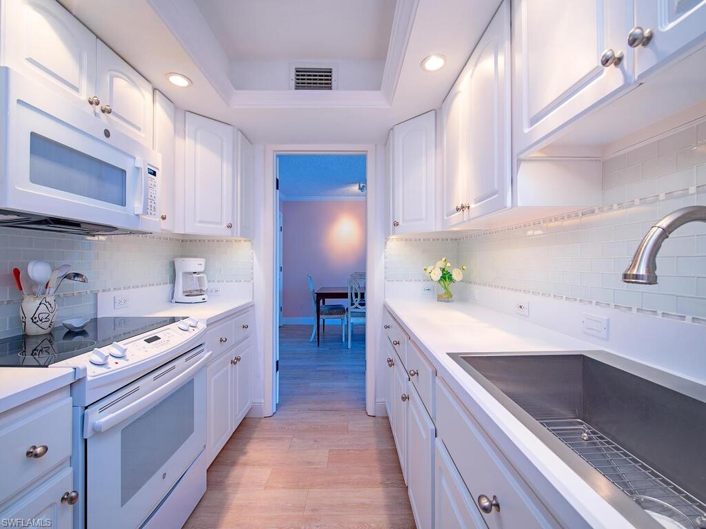 2900 GULF SHORE BLVD N # 410