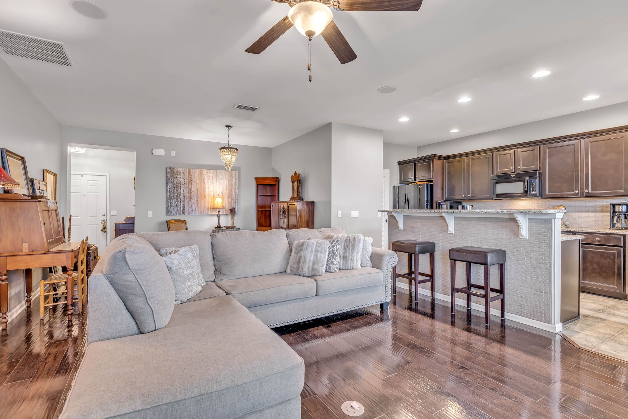 2161 River Overlook Dr