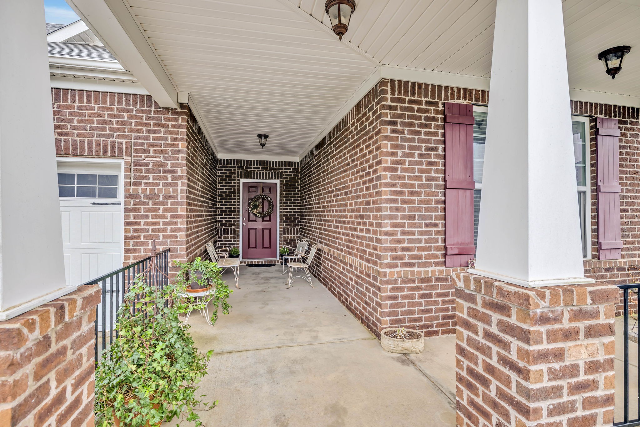 2161 River Overlook Dr