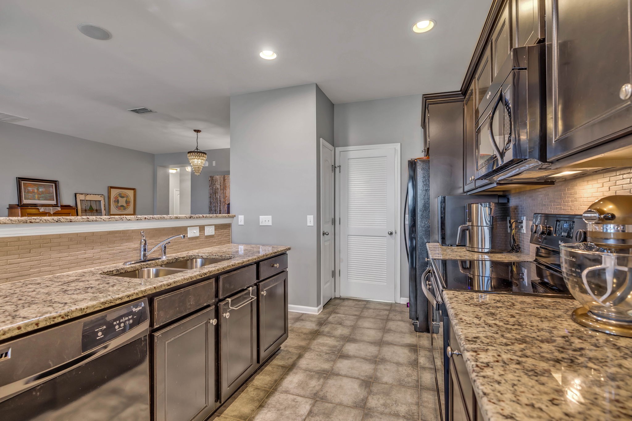 2161 River Overlook Dr