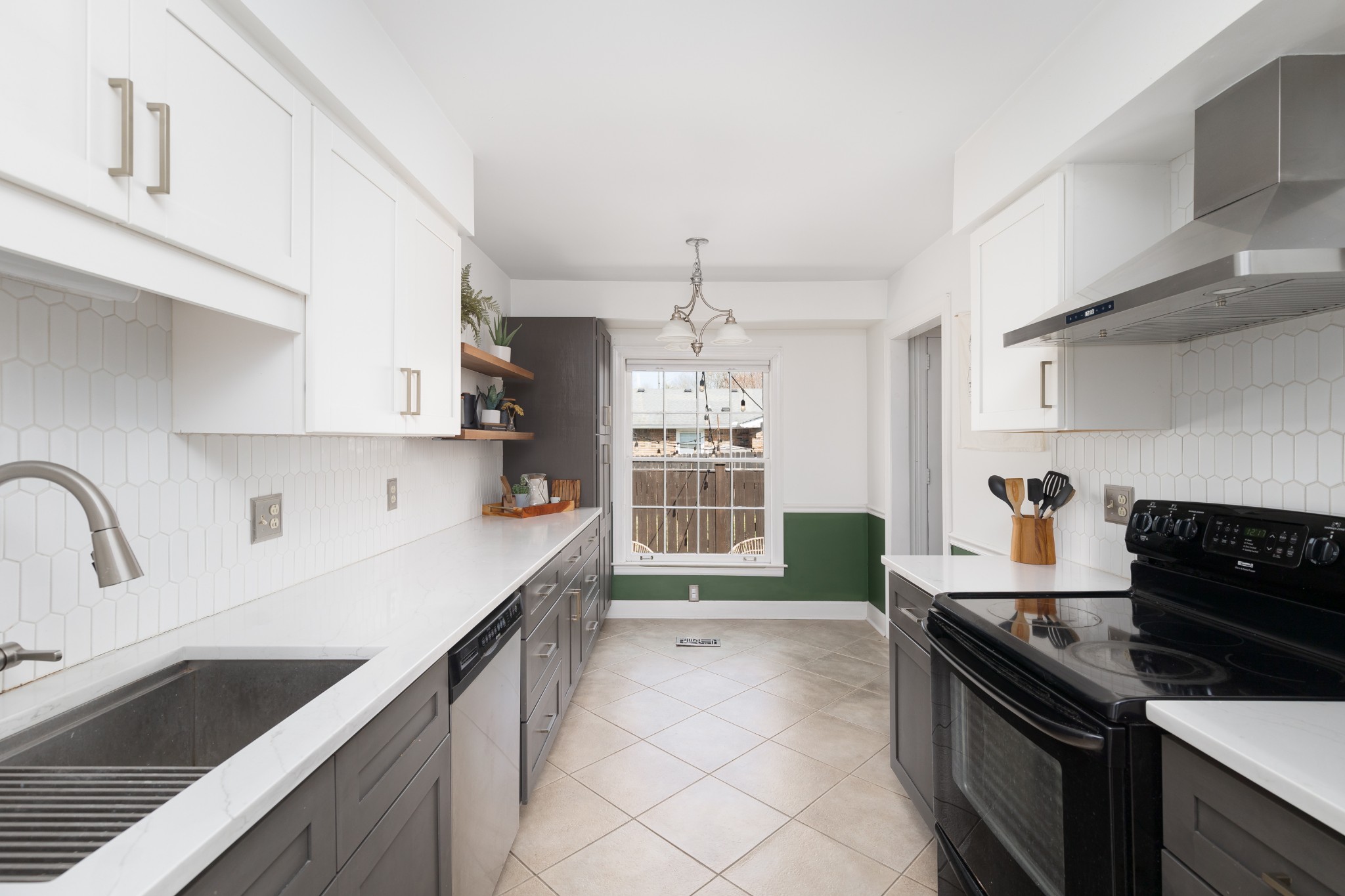 1803 Redwing Ct