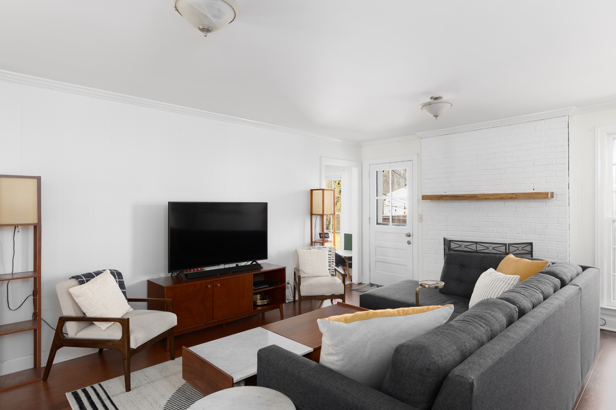 1803 Redwing Ct