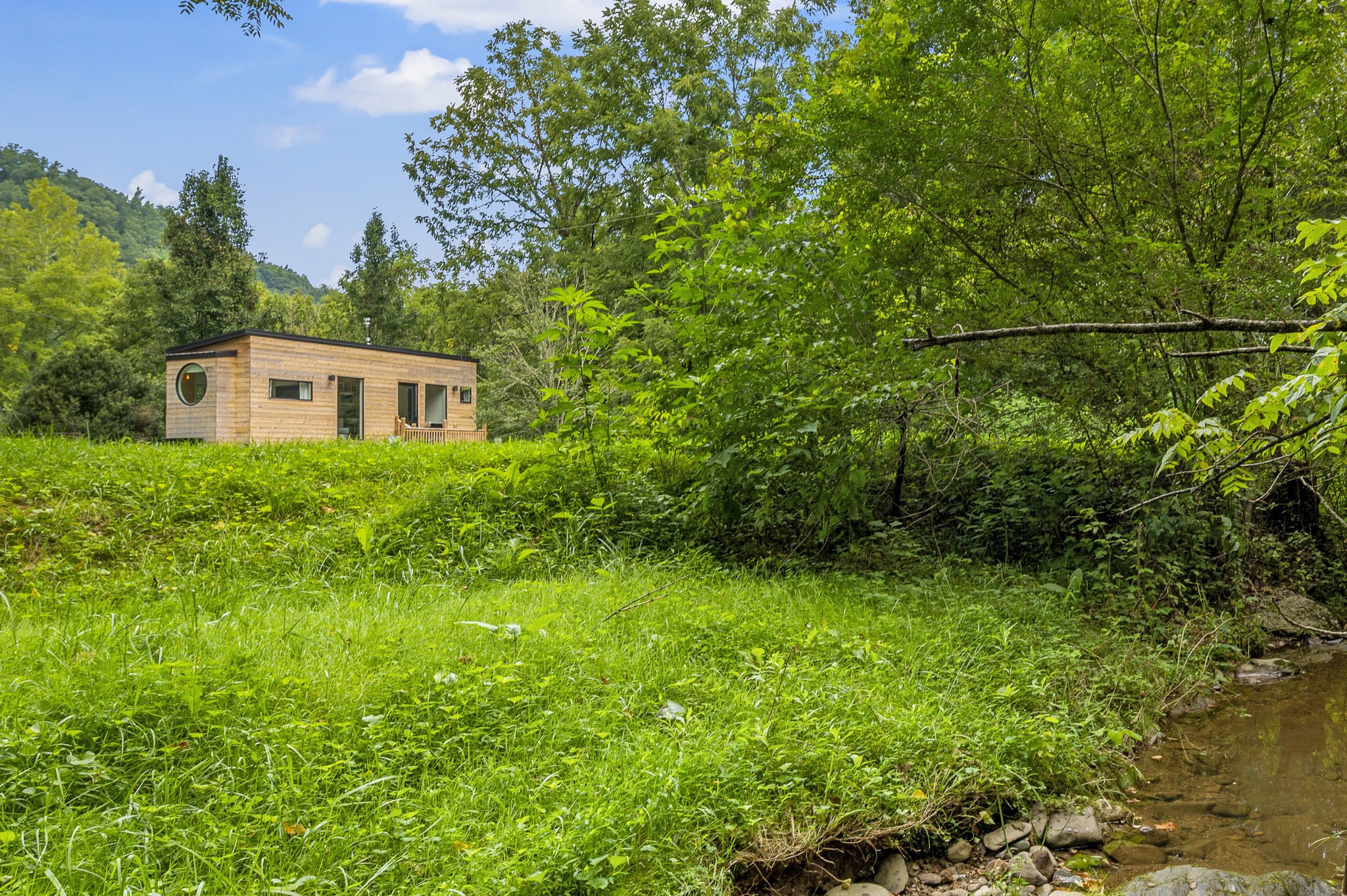 827 Mill Creek Rd