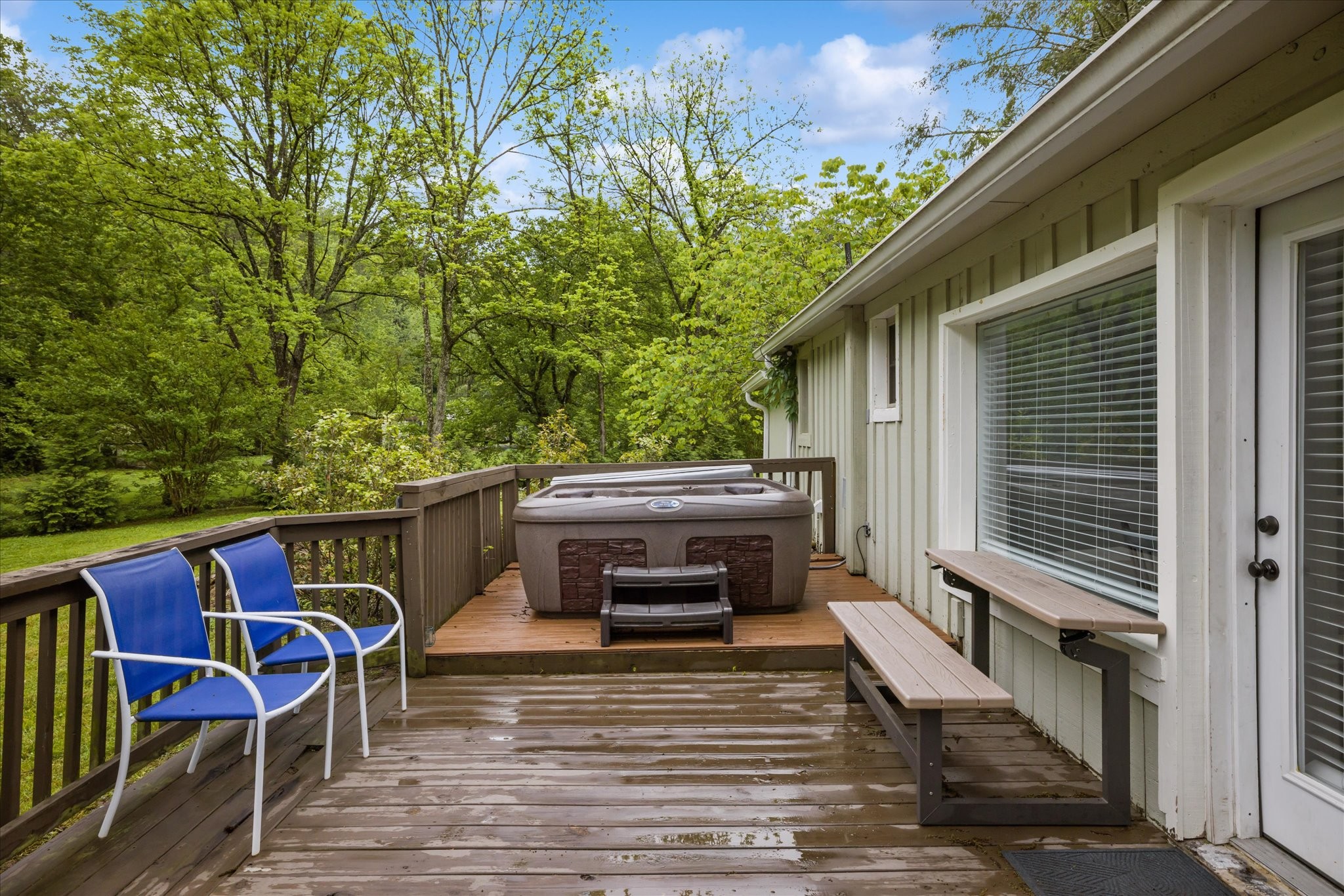827 Mill Creek Rd