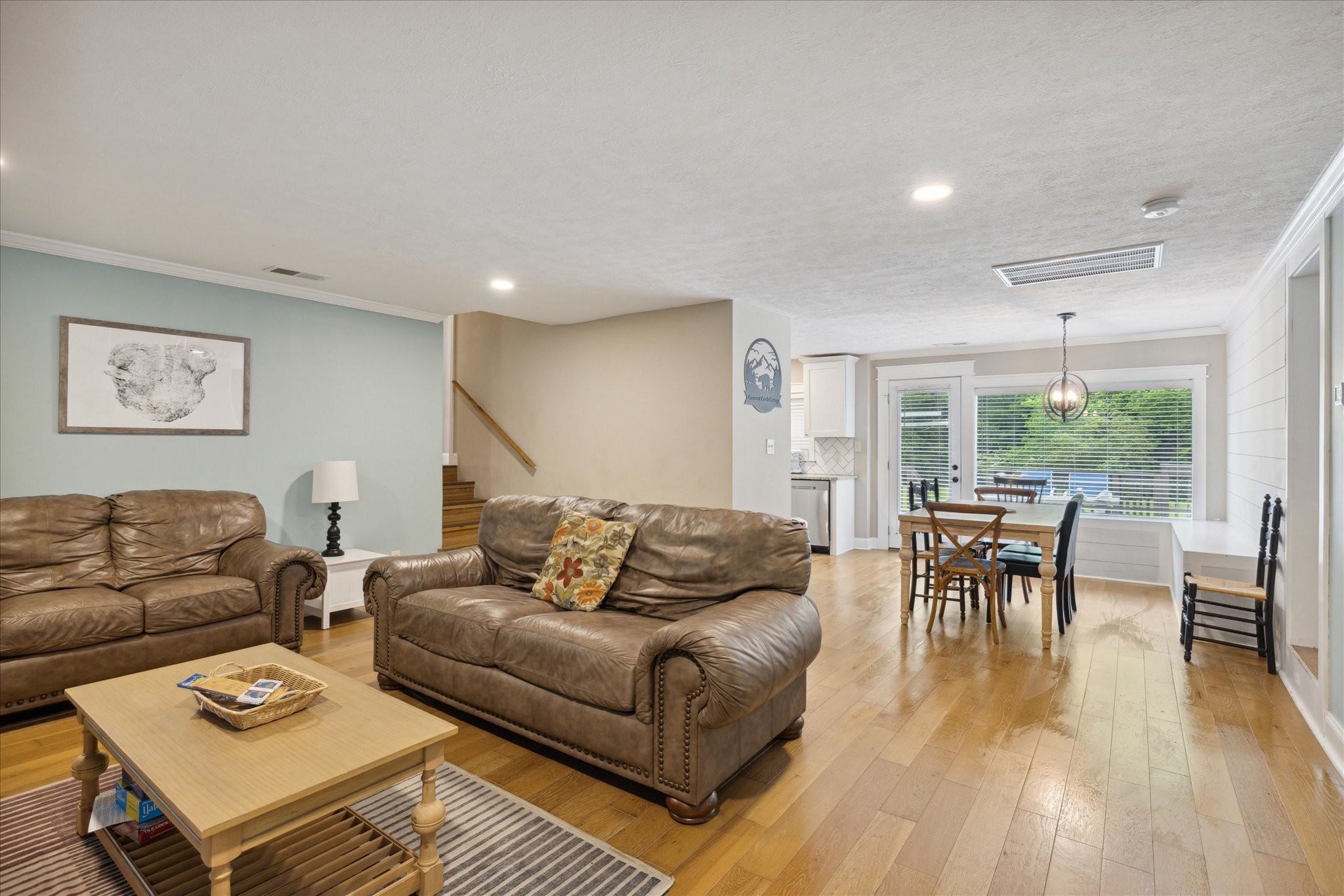 827 Mill Creek Rd