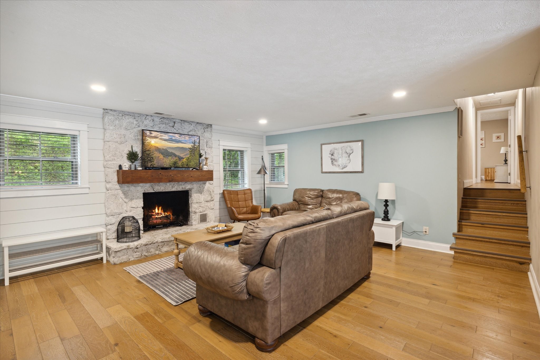 827 Mill Creek Rd