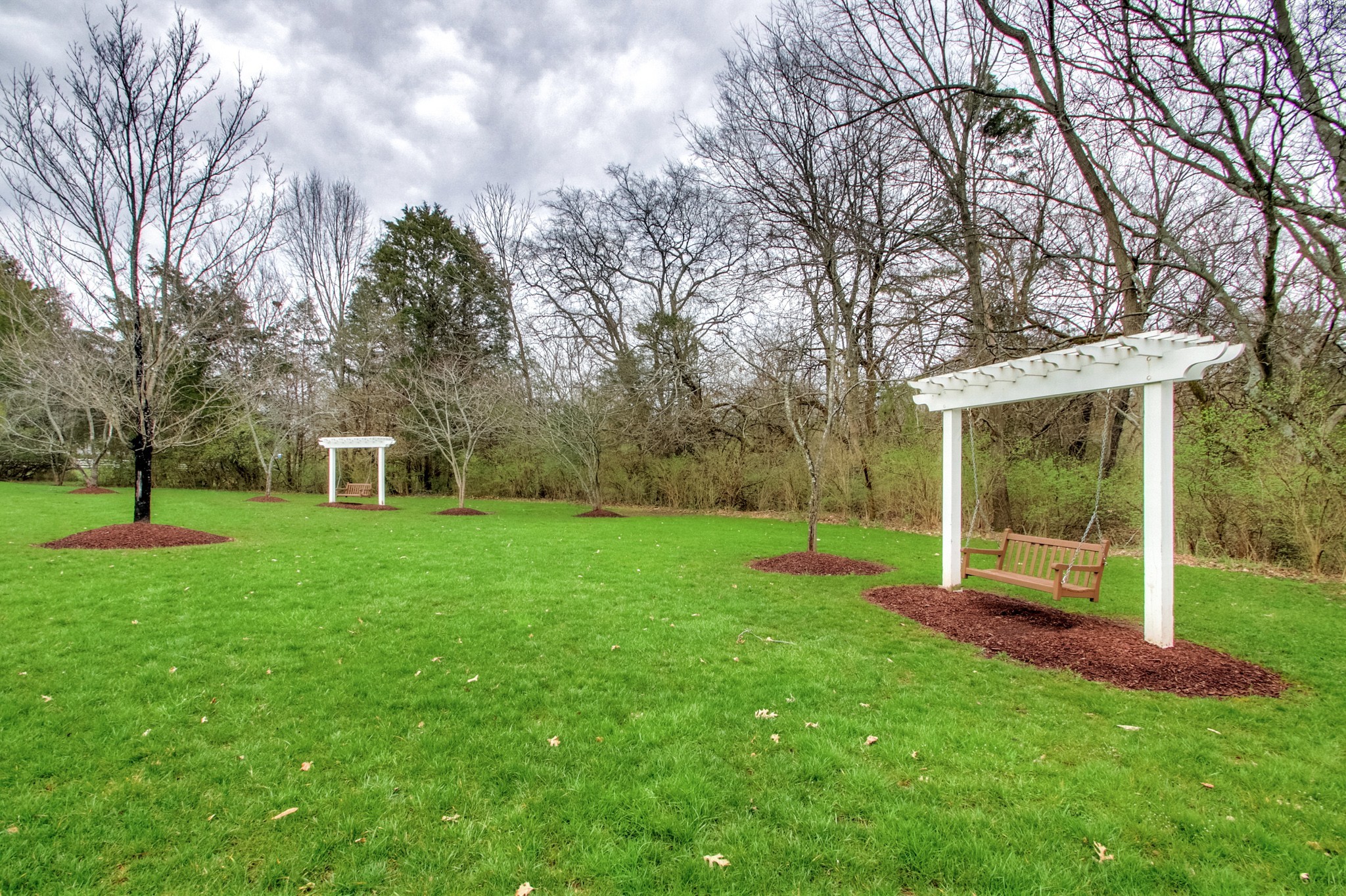 3230 Dark Woods Dr