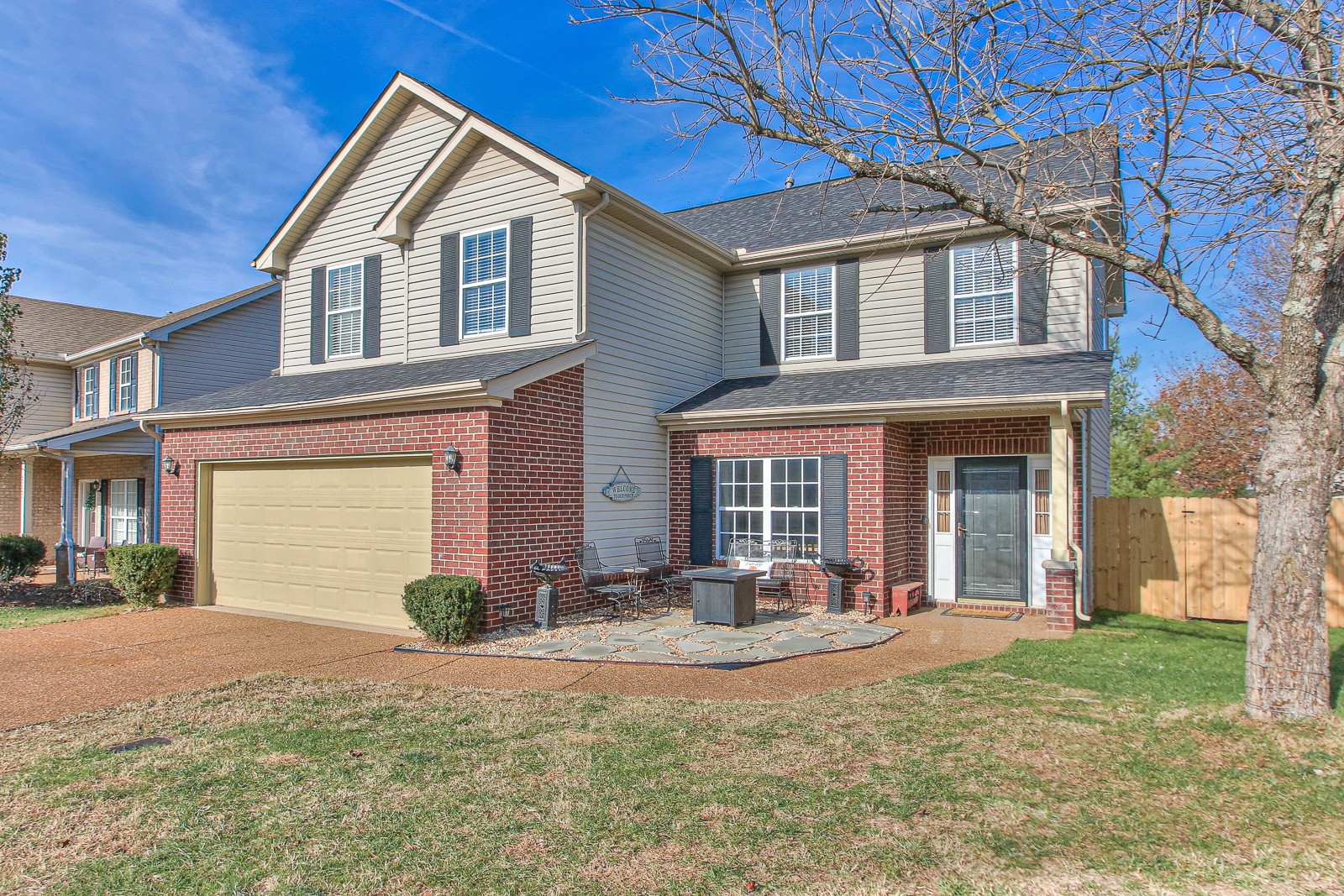 3230 Dark Woods Dr