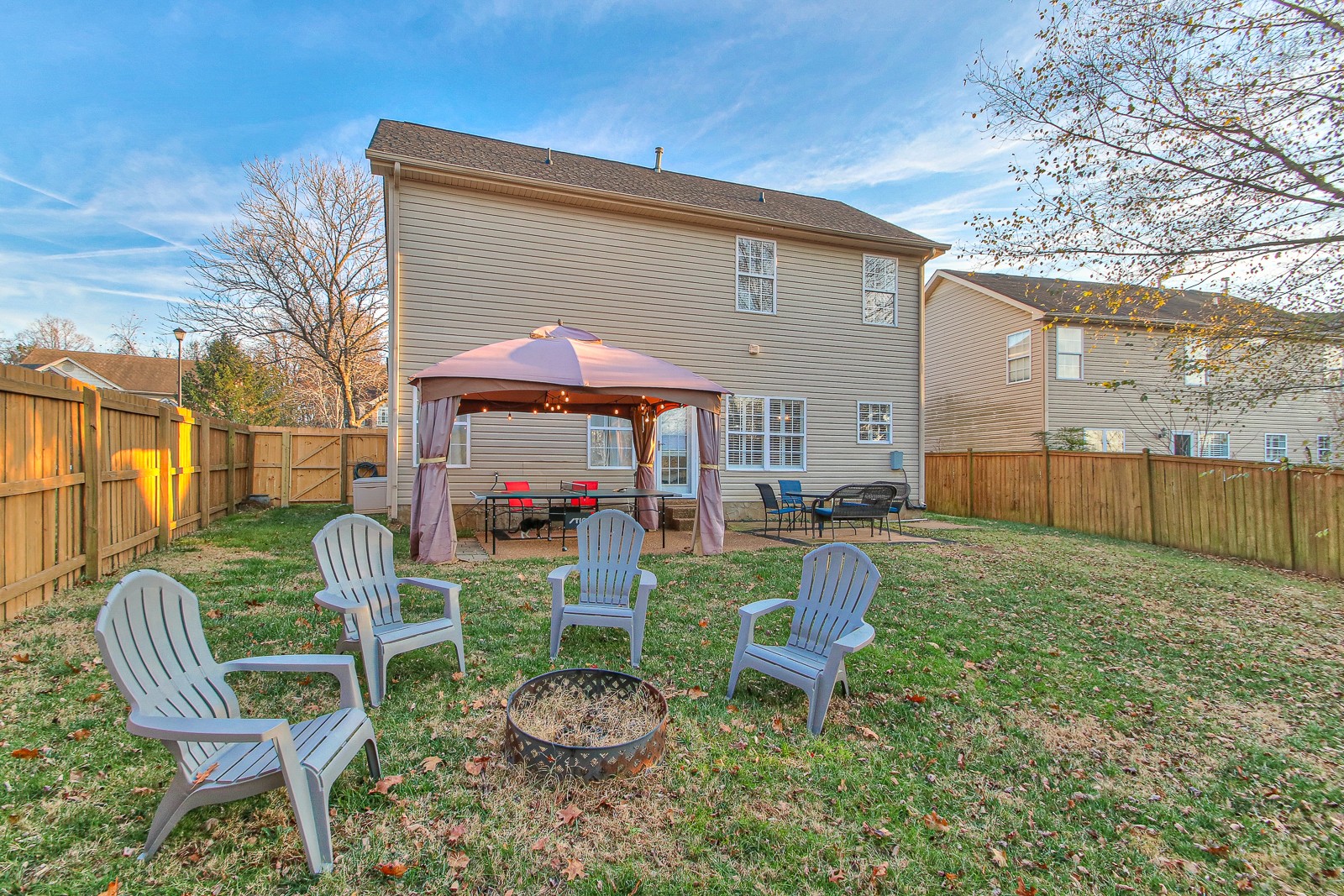 3230 Dark Woods Dr