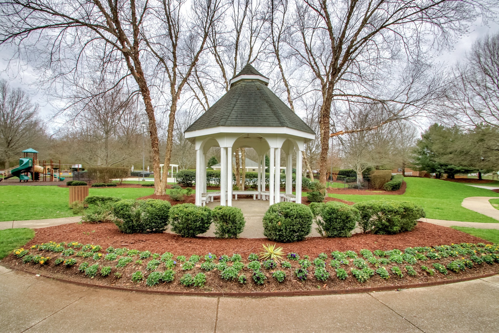 3230 Dark Woods Dr