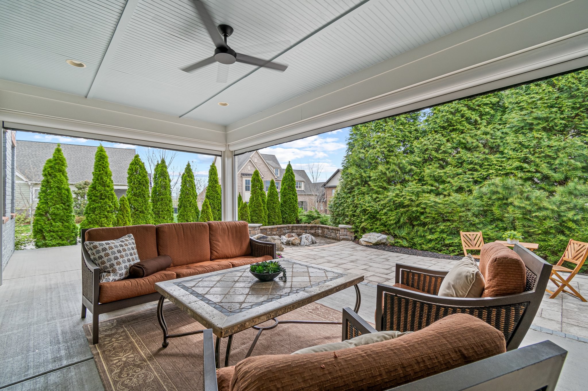 960 Hornsby Dr