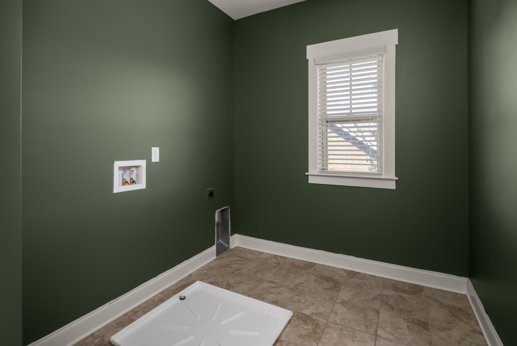 3210 Natoma Cir