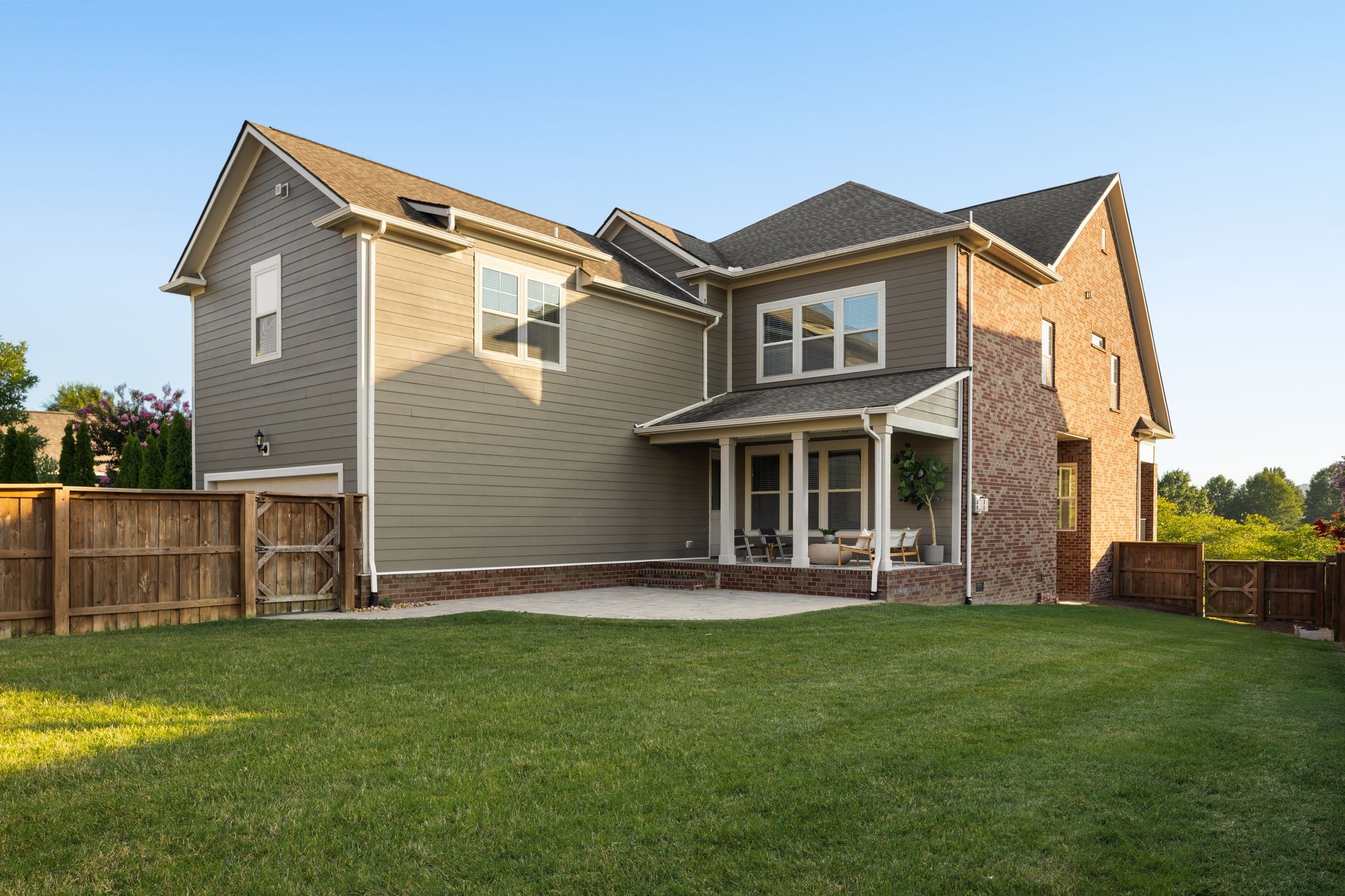 3210 Natoma Cir