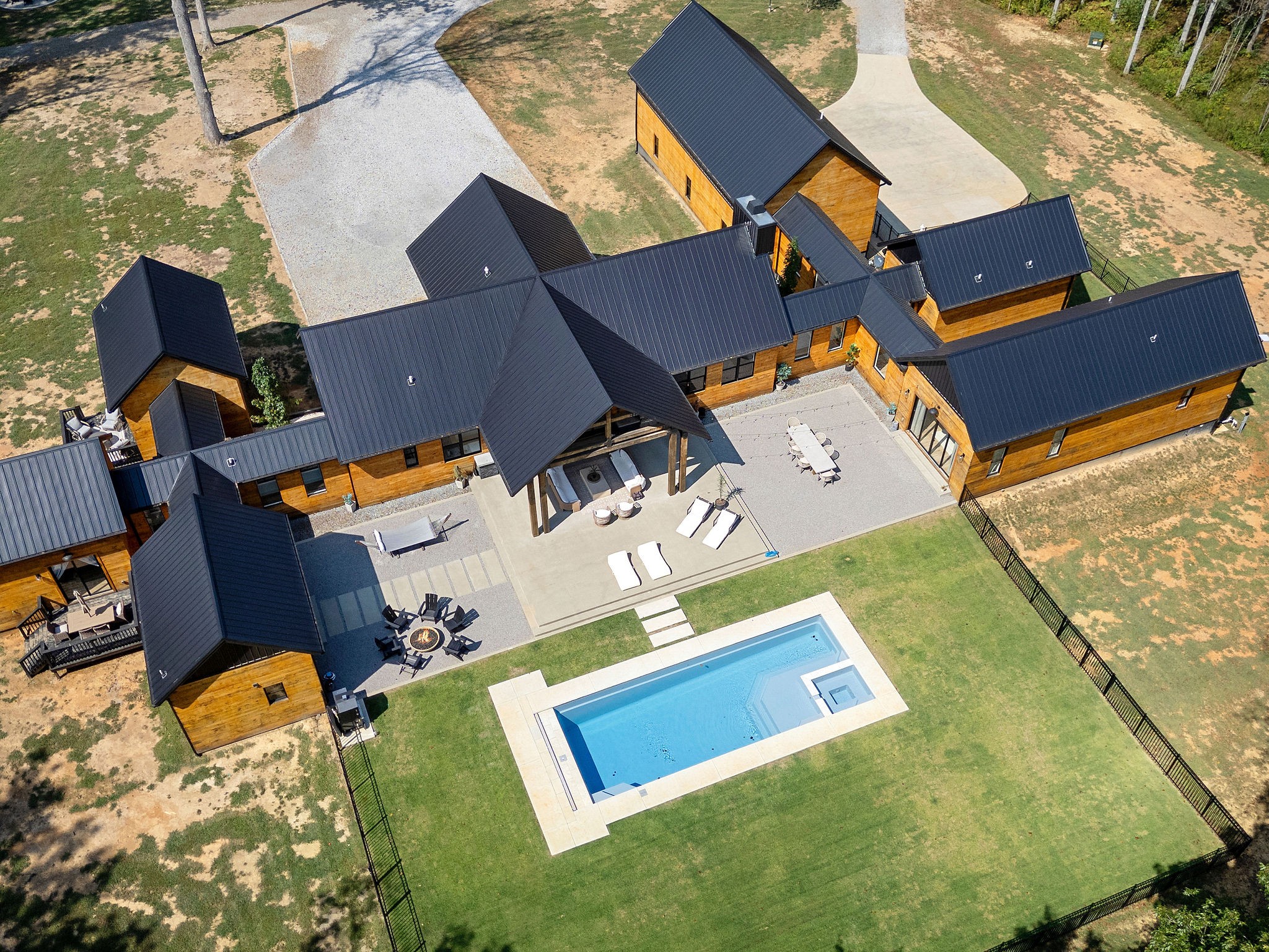 7638 Younger Creek Rd