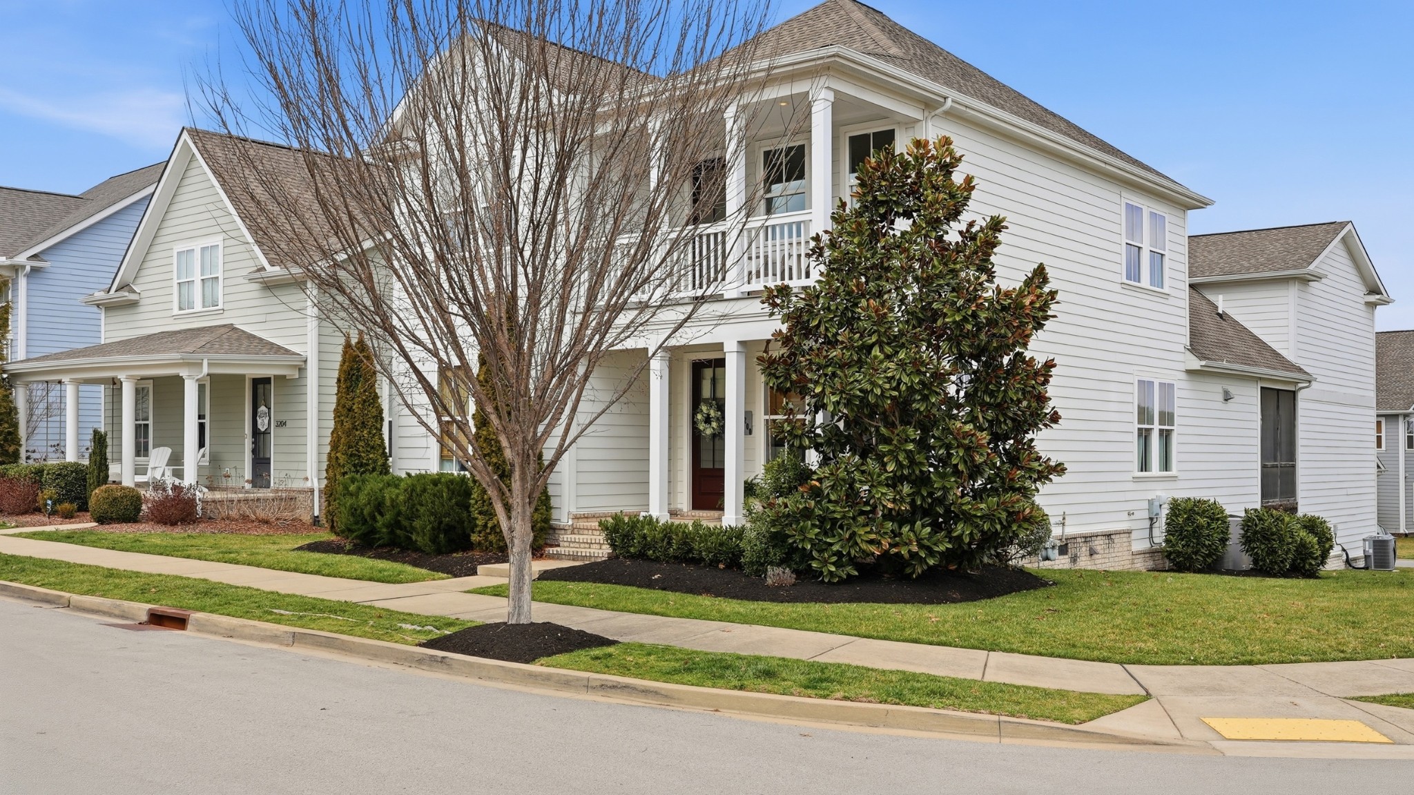 3200 Vinemont Dr