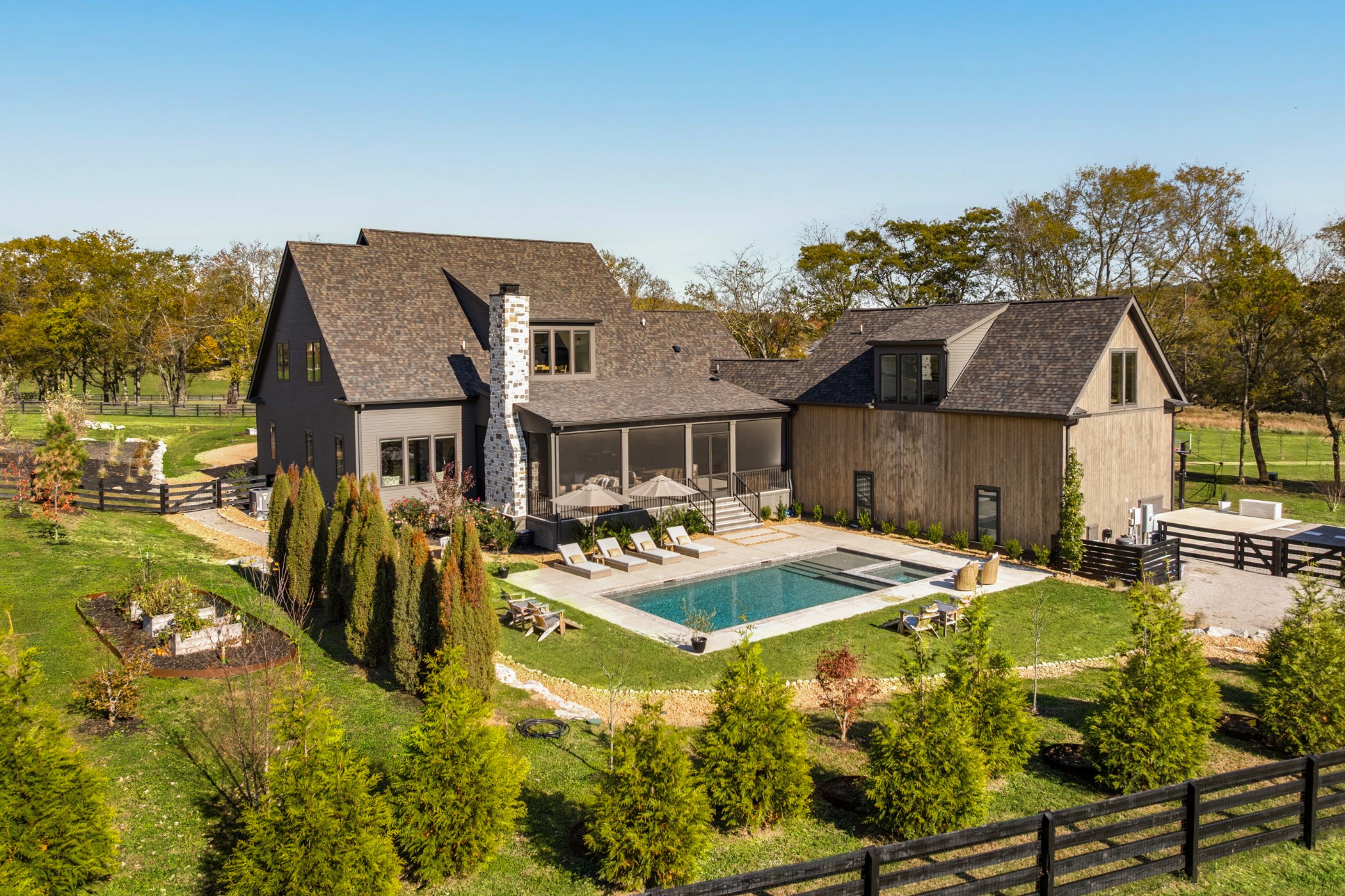 2572 Goose Creek Byp