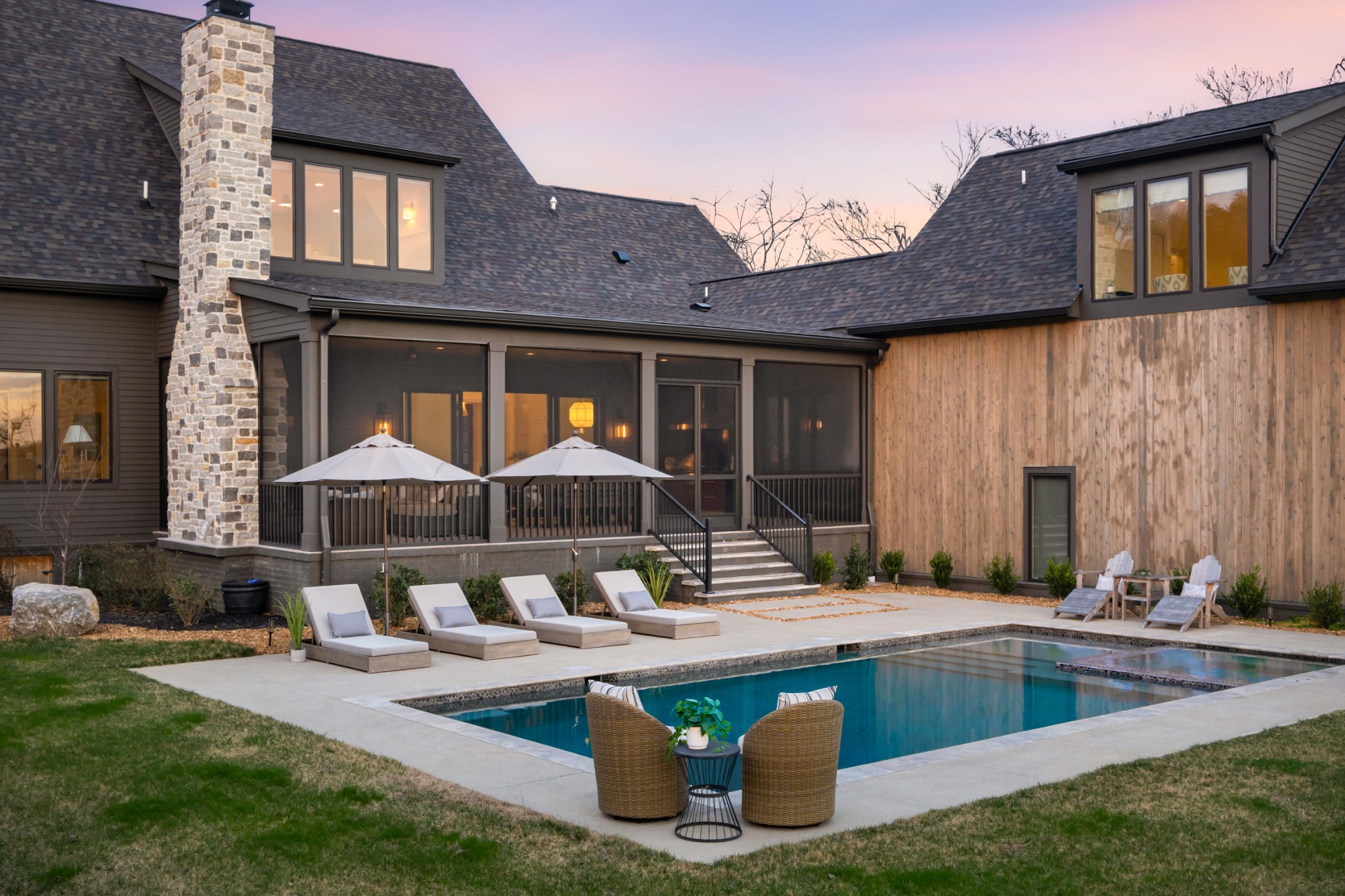 2572 Goose Creek Byp