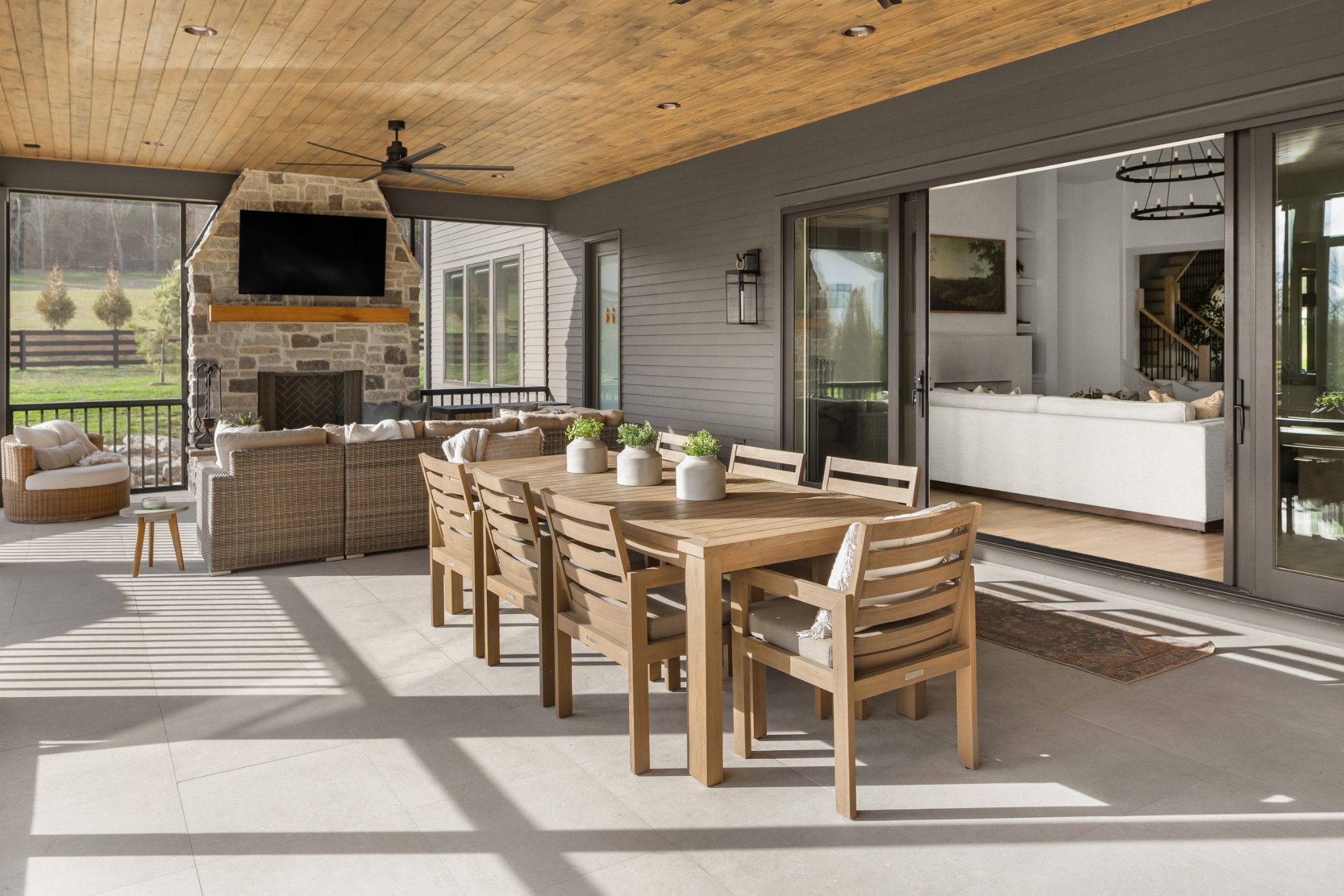 2572 Goose Creek Byp