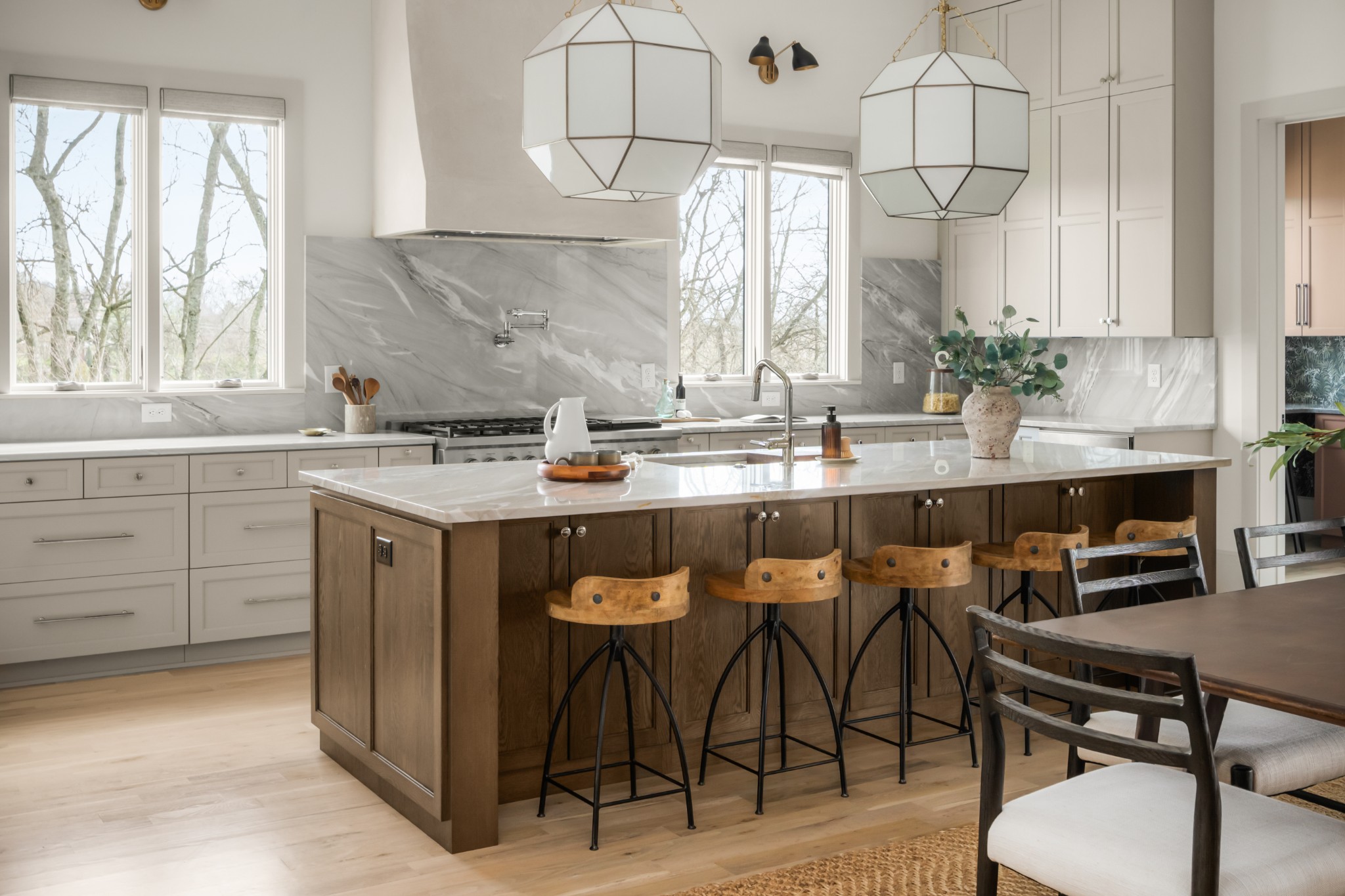 2572 Goose Creek Byp