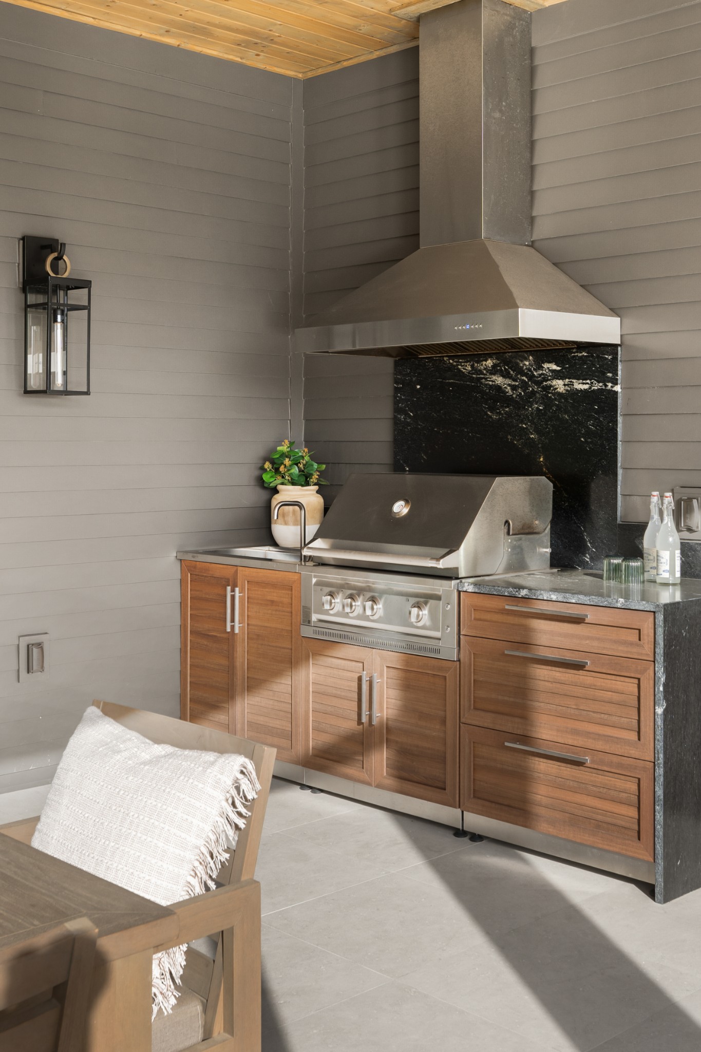 2572 Goose Creek Byp