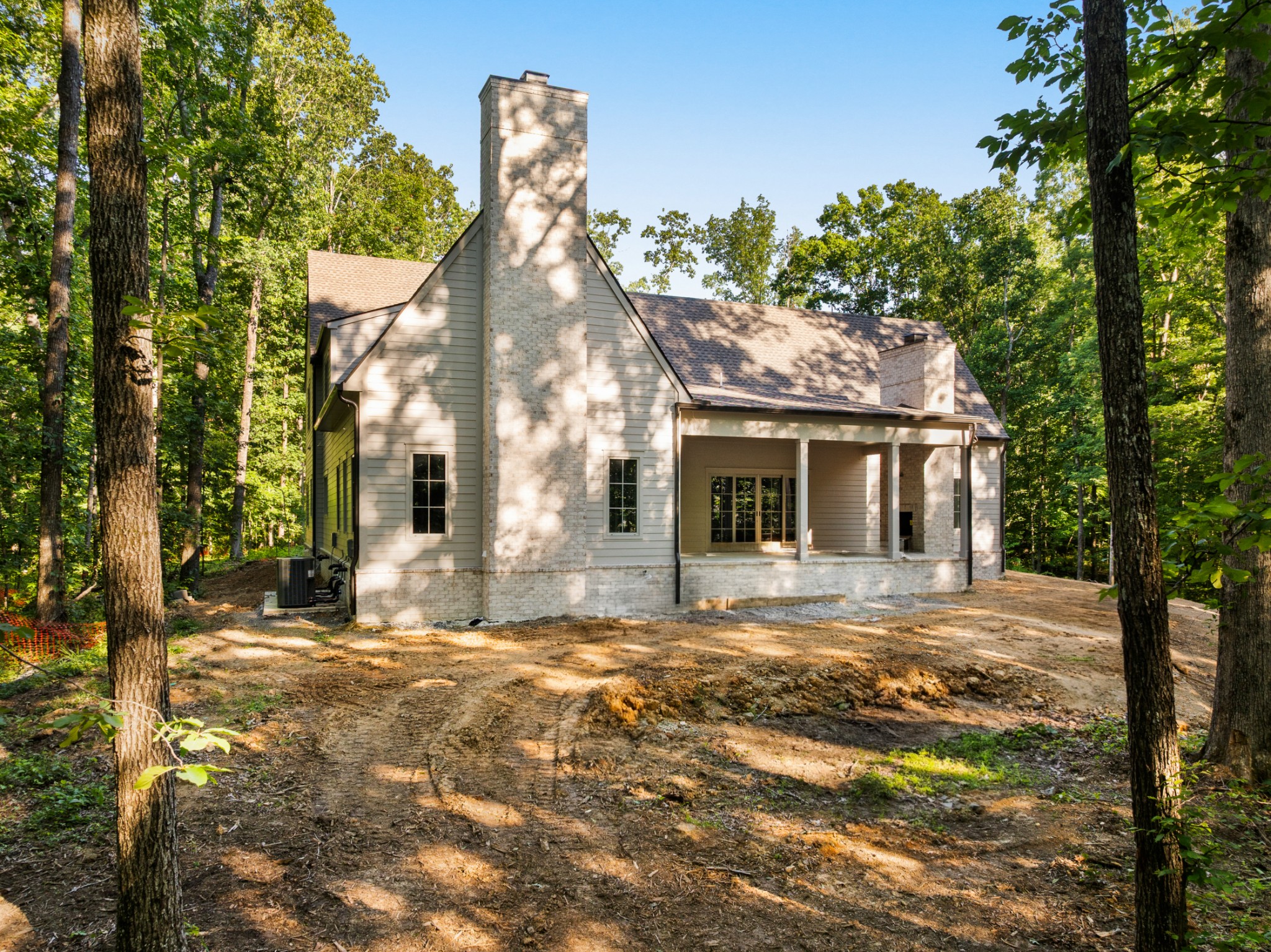 5900 Pinewood Rd