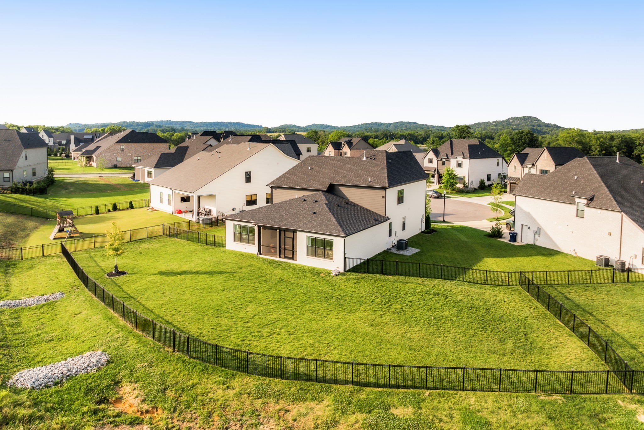 3455 Burgate Trl