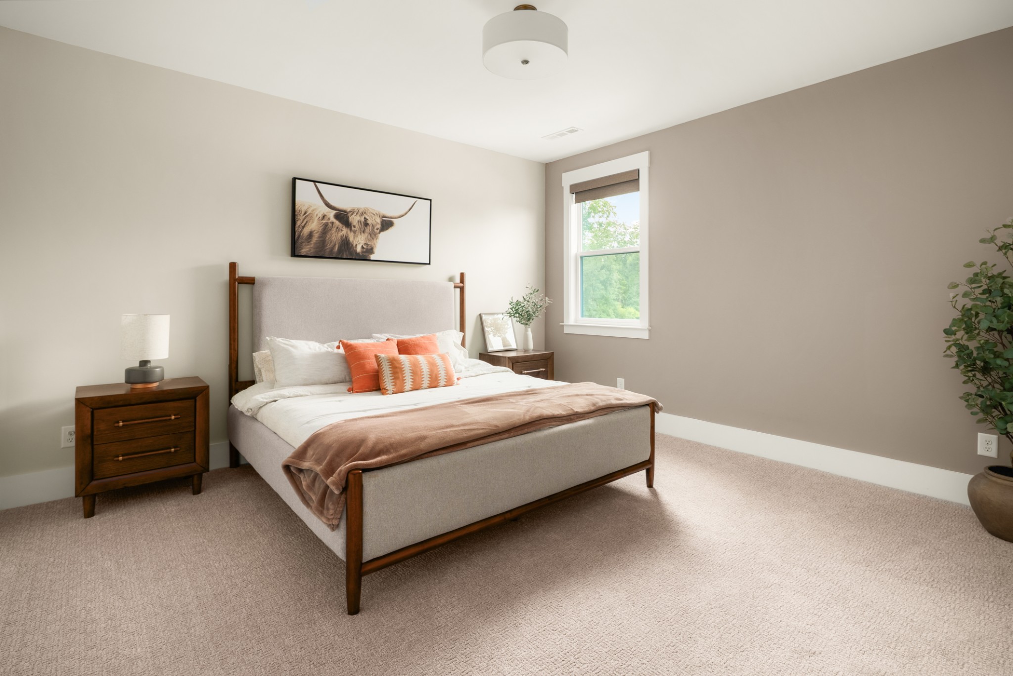 3392 Sarah Bee Ln