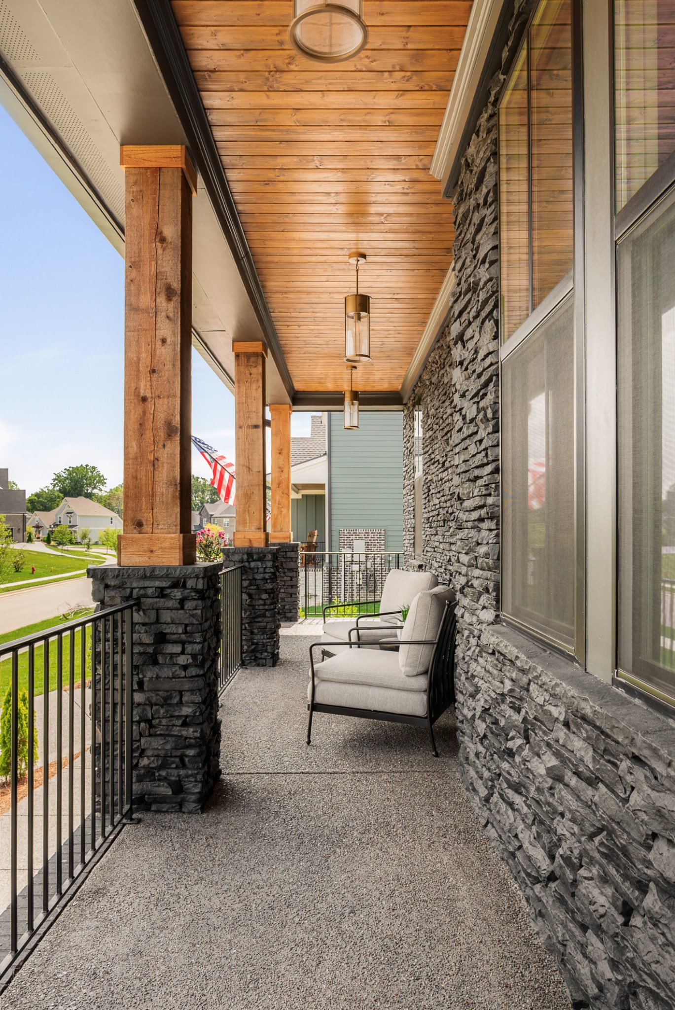 3392 Sarah Bee Ln