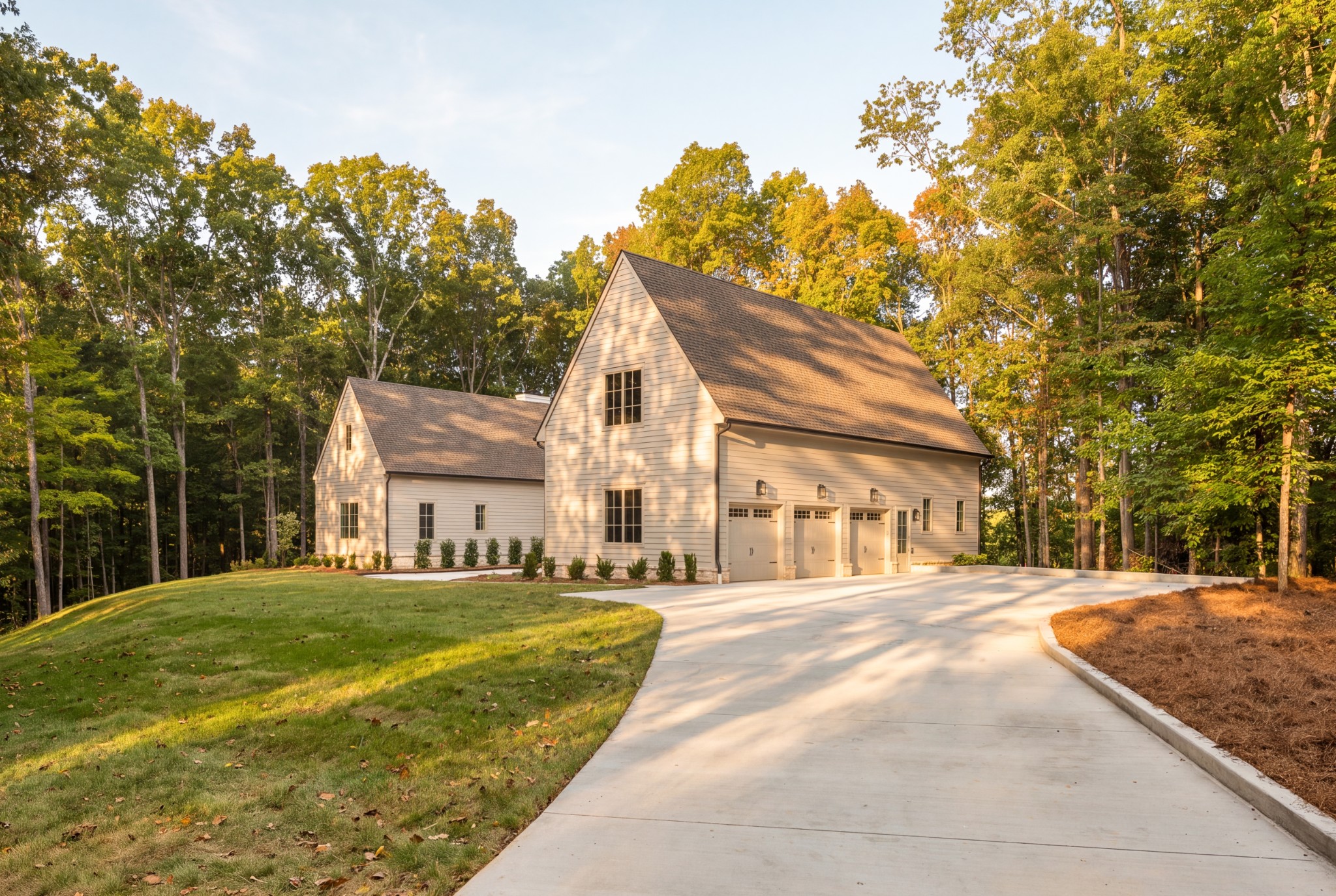 5900 Pinewood Rd