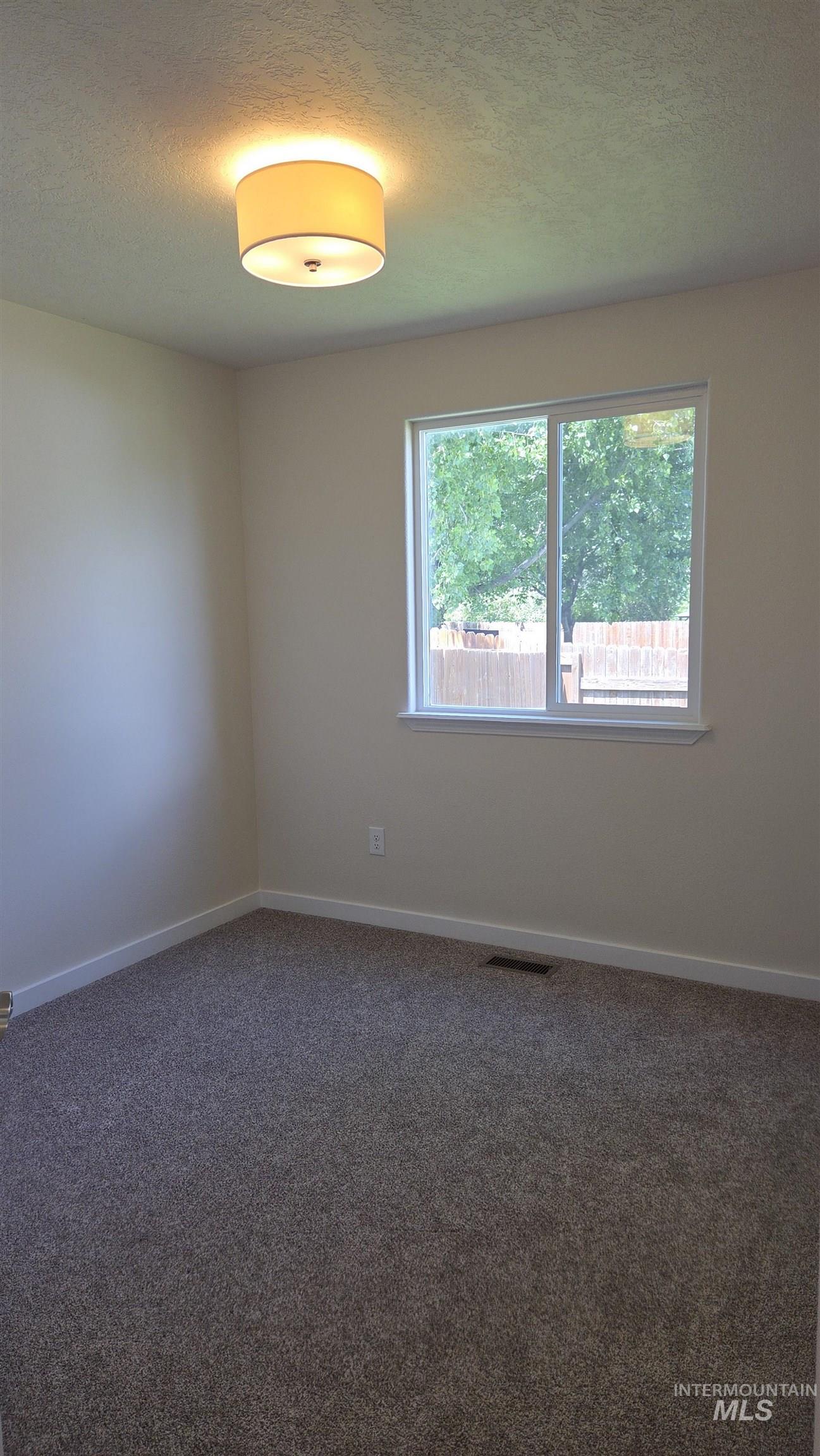 710 E Santolina