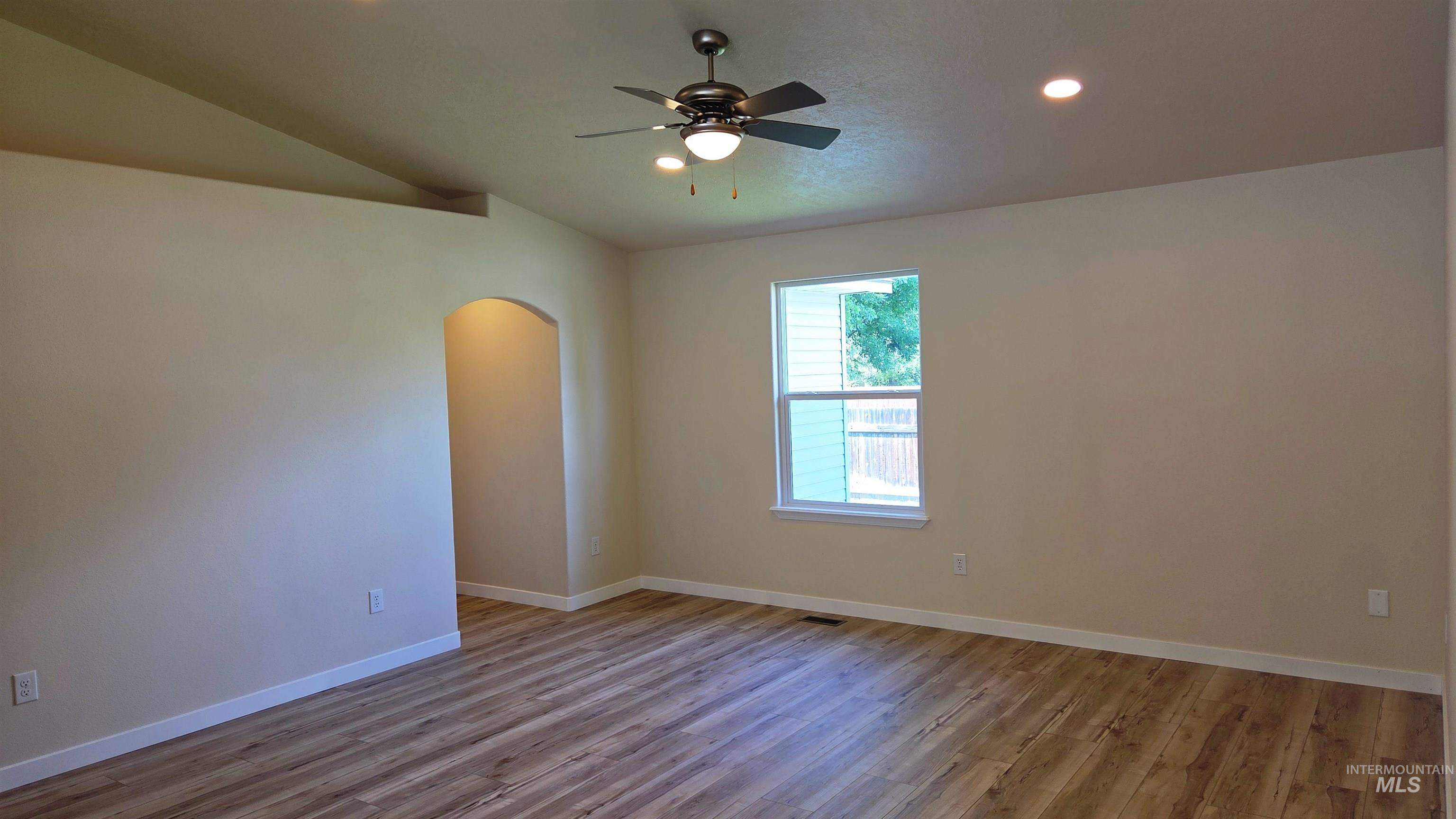 710 E Santolina