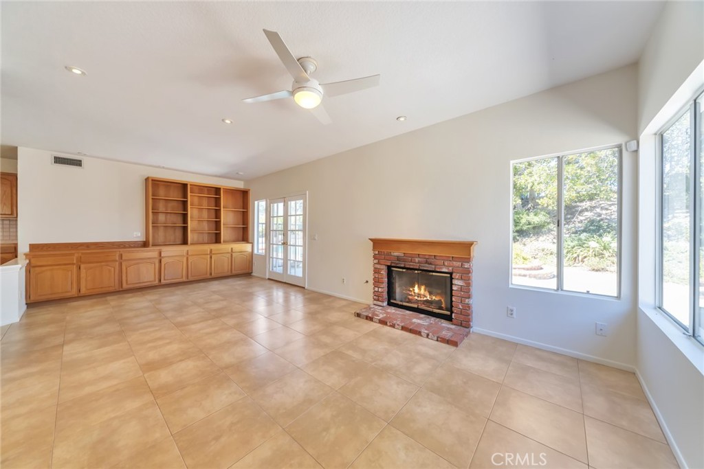3203 Montagne Way