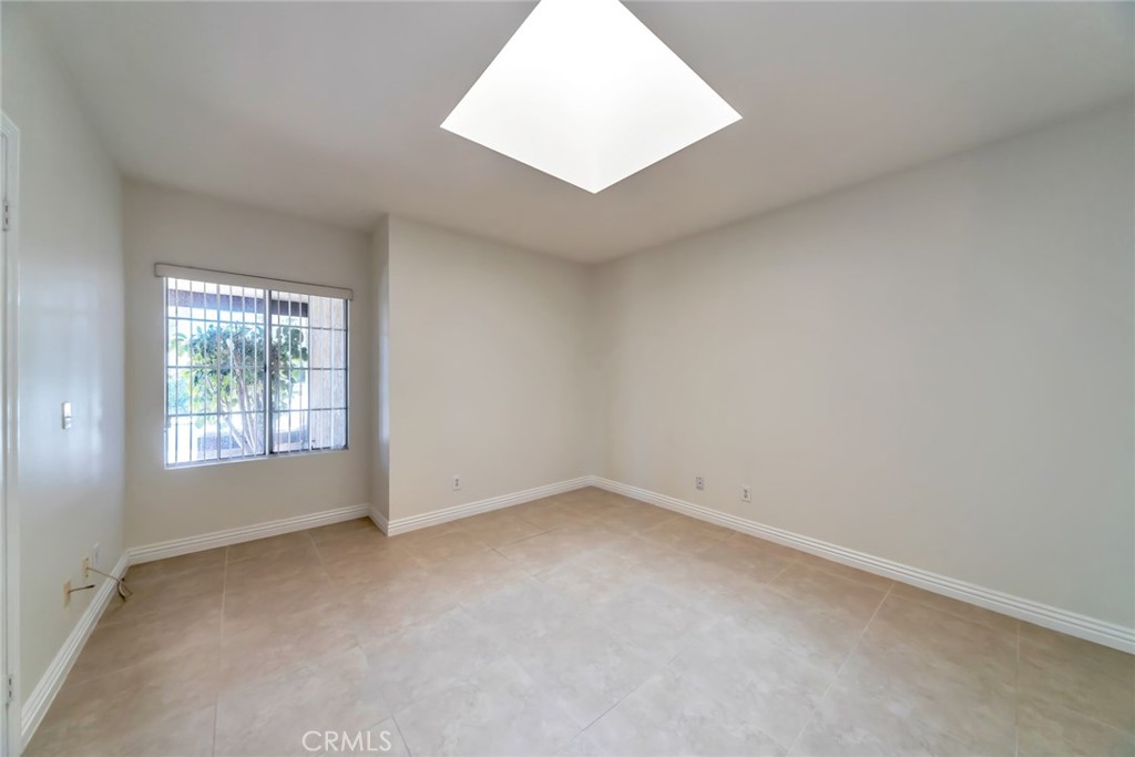 3203 Montagne Way