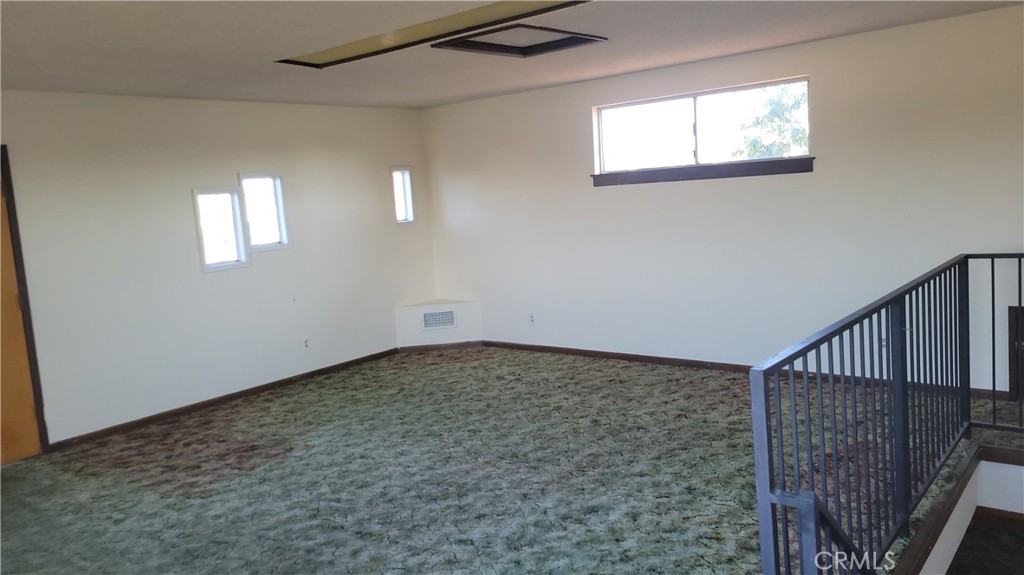 2507 E Banyan Court