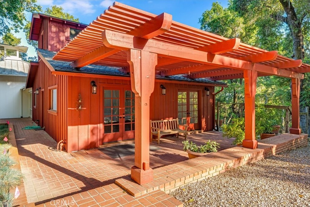 3210 Cloudy Meadow Road